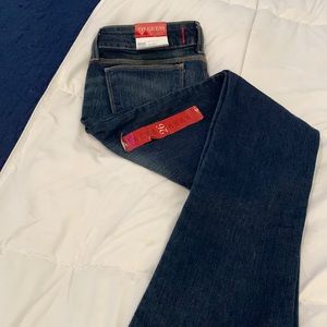 NWT GUESS JEANS DARK WASH